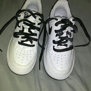 Kids nike air force ones